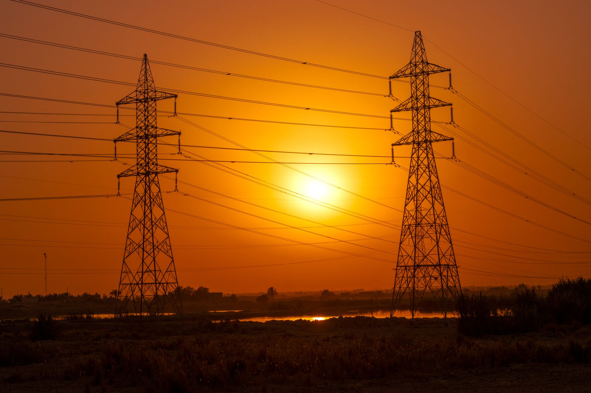 Electric Grid Vulnerability Statistics 2026: Outage and Backup Trends